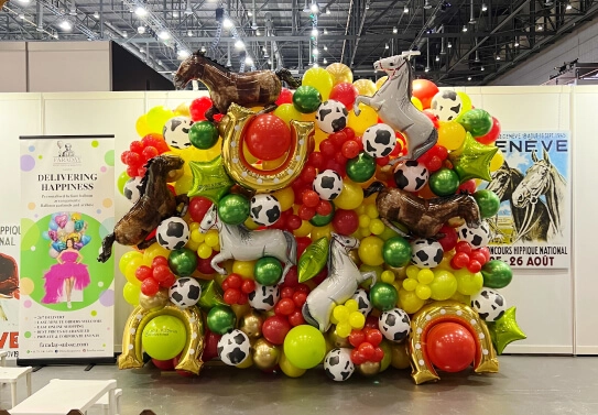 Organic baloon garland