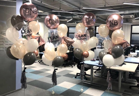 Organic baloon garland