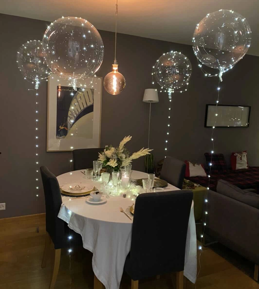 Set of 4 LED balloons