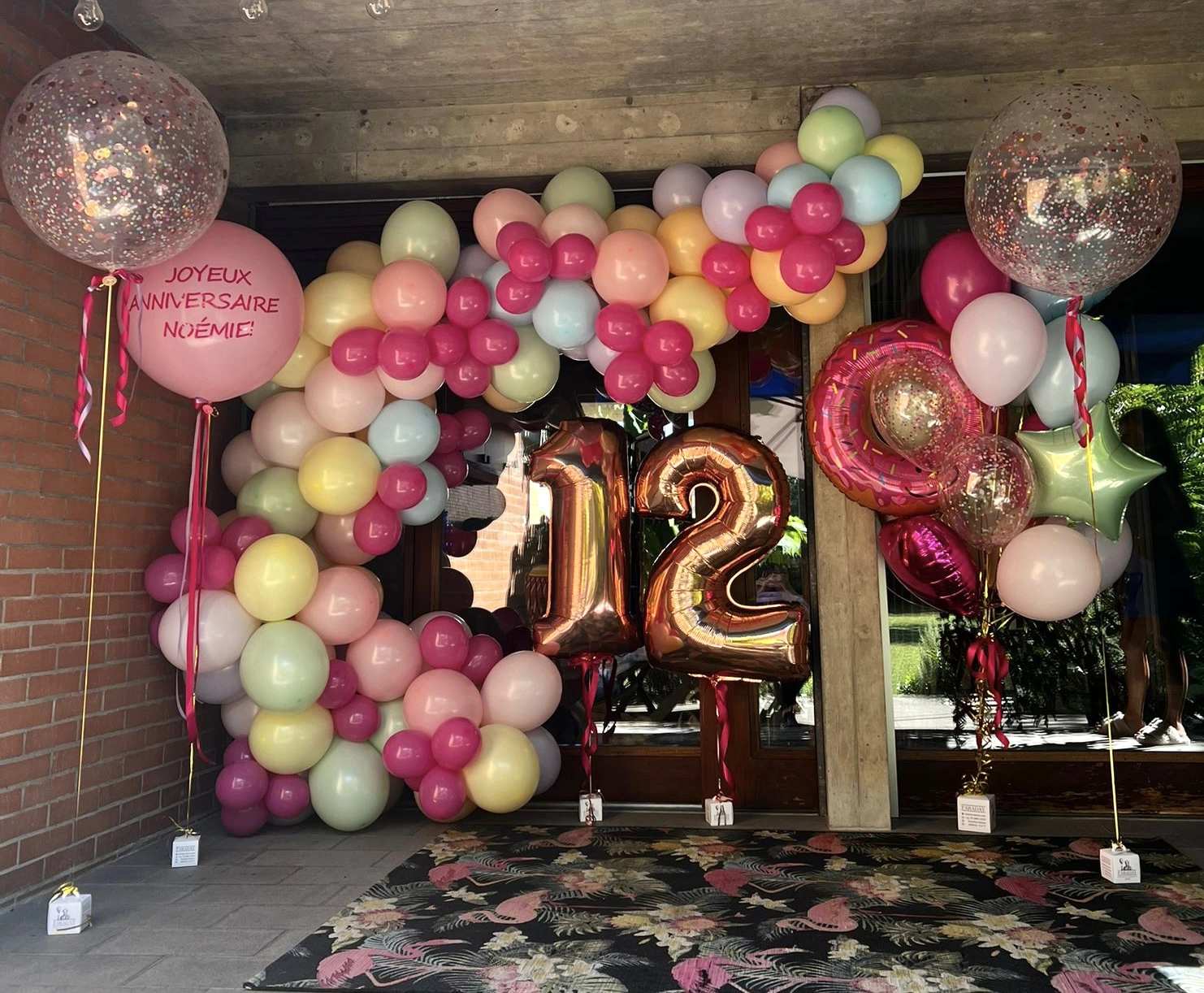 Balloon decoration for party “Wonderland”