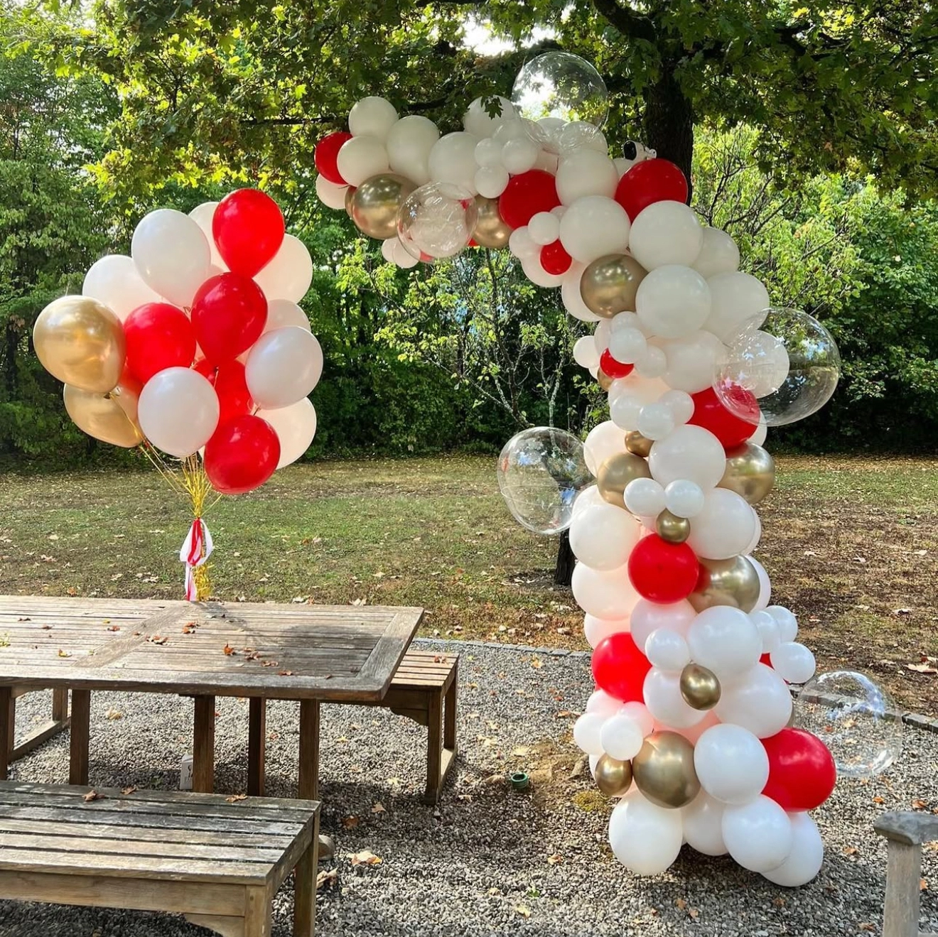 2,5 m. Garland + 15 balloons Fountain Combo