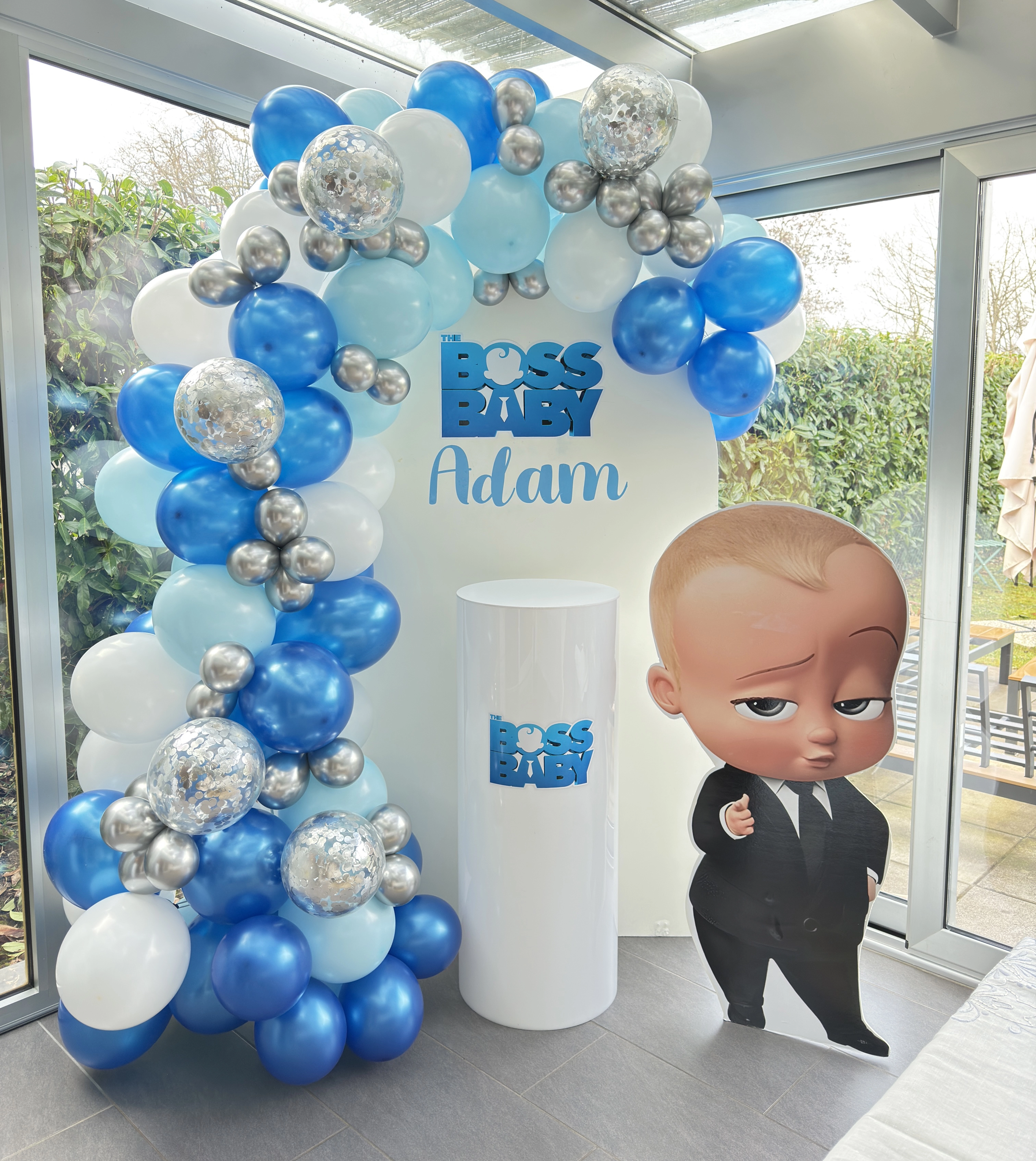 Mini photo zone (Theme of your choice)