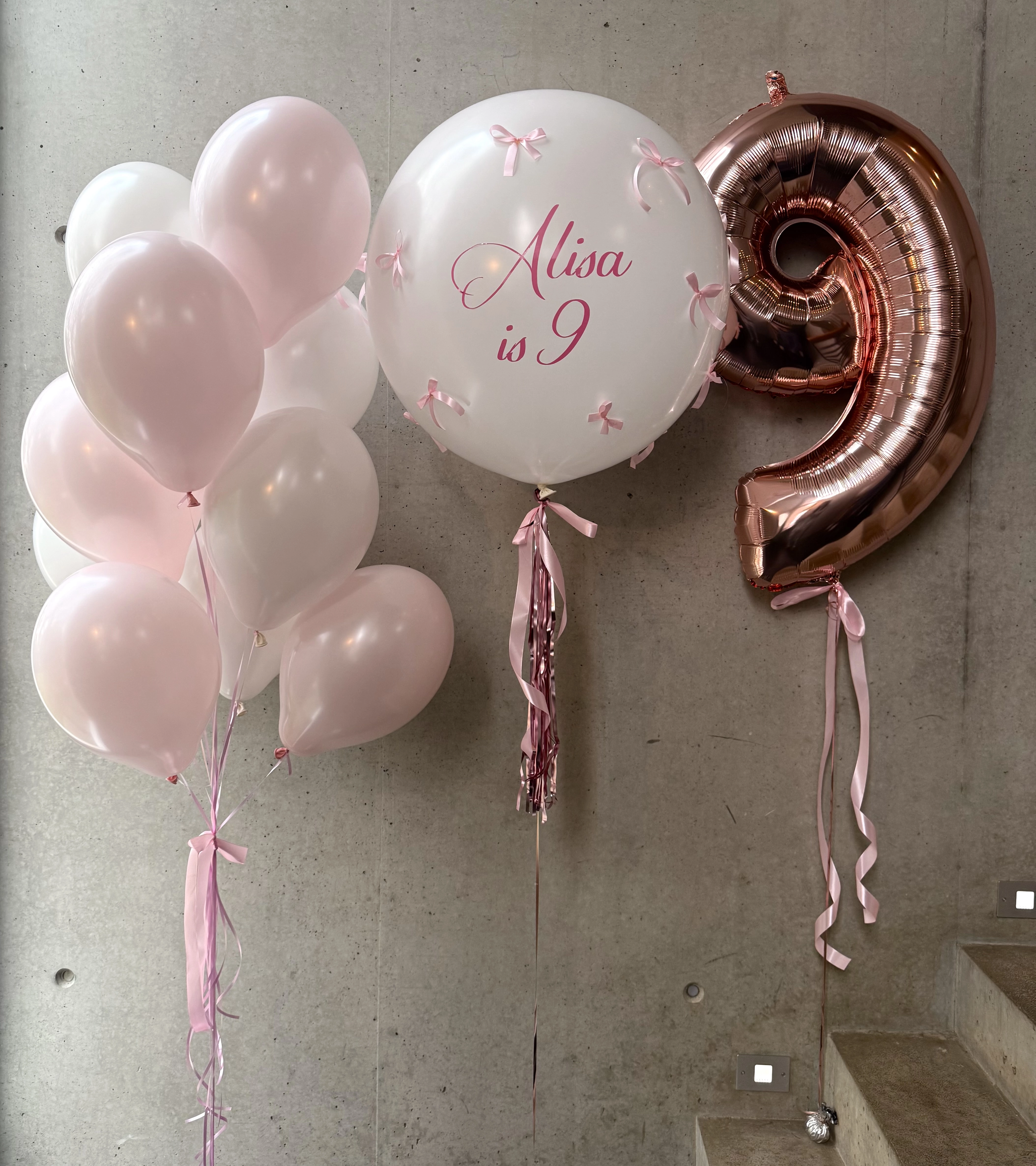 Personalized balloon set «Trendy ribbons»